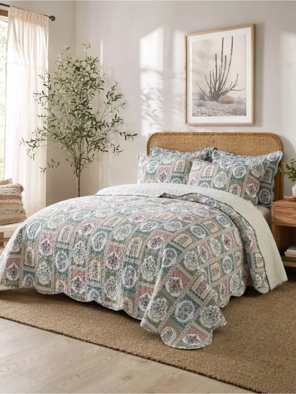 NEW Anthro Multicolor Patchwork Floral Boho Queen / King Bedding Quilt Sham Set